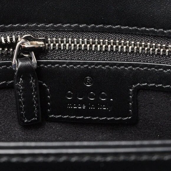 Gucci Black Smooth Leather Super Mini Petite GG Chain Bag - Picture 7 of 9